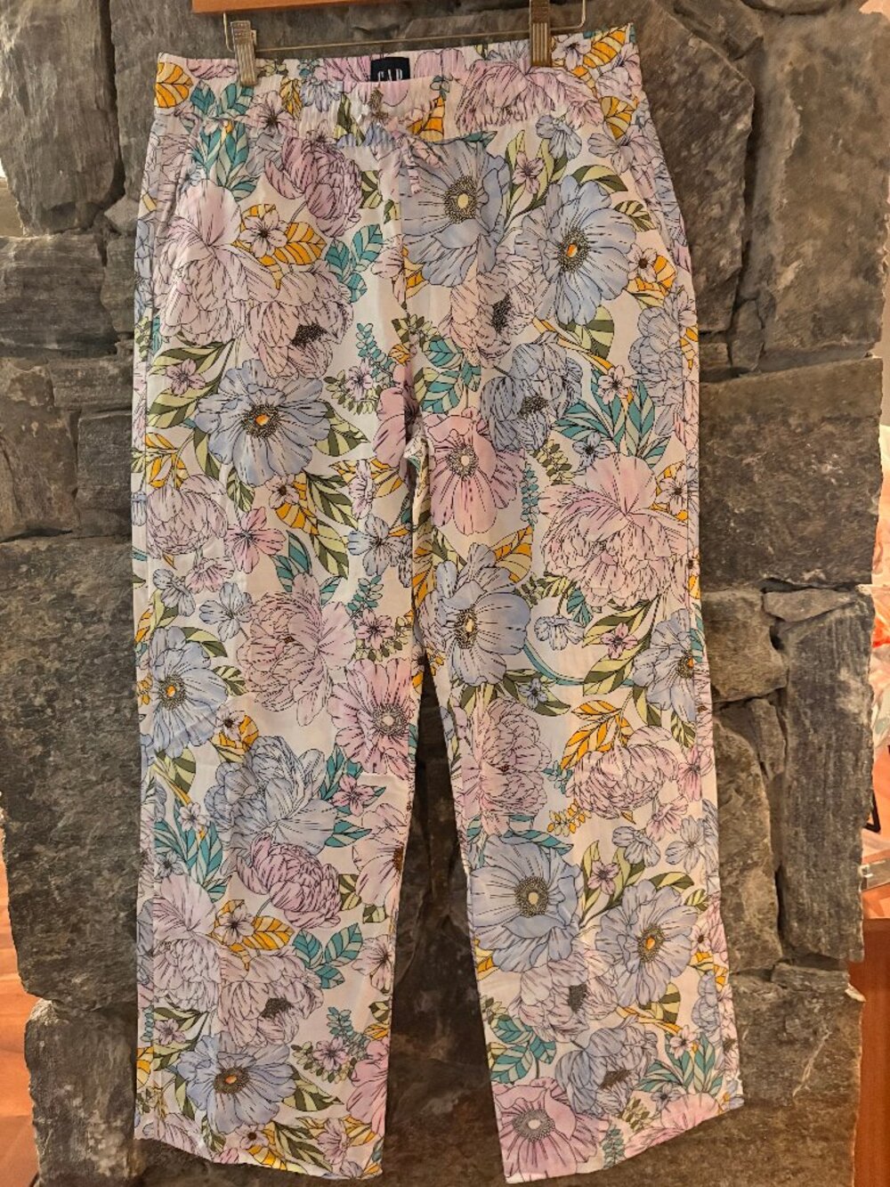 2 PAIRS GAP PJ LOUNGE PANTS FLORAL AND STRIPE PRINTS SIZE MED; NWT - Picture 3 of 9